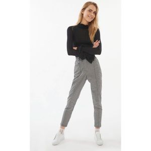 Urban Outfitter tapered mom pant XS